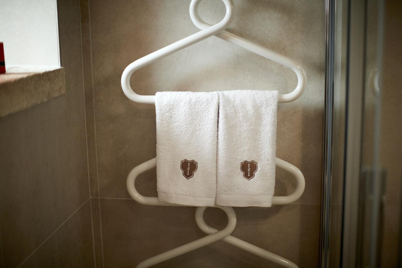 Iulius Suite & Spa 콘베르사노 외부 사진