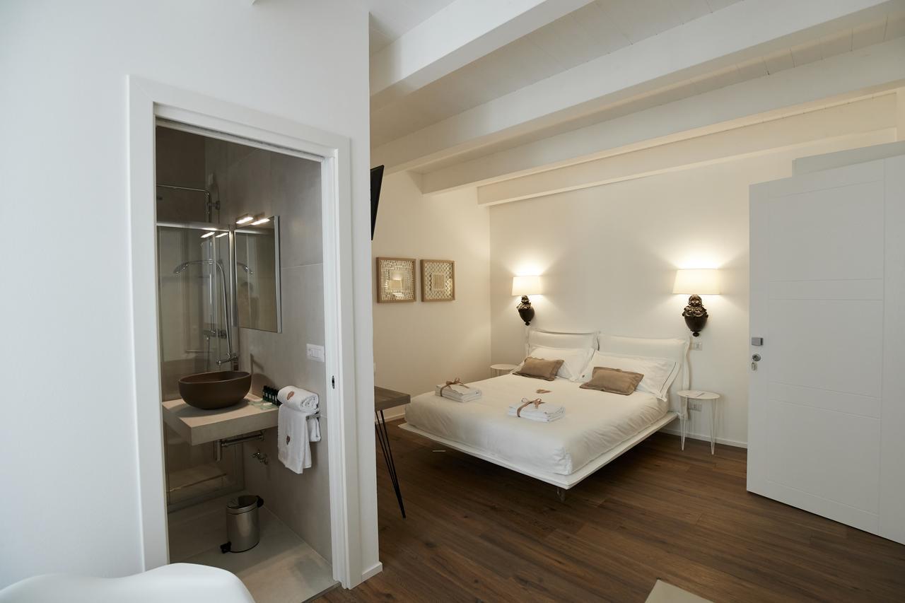Iulius Suite & Spa 콘베르사노 외부 사진